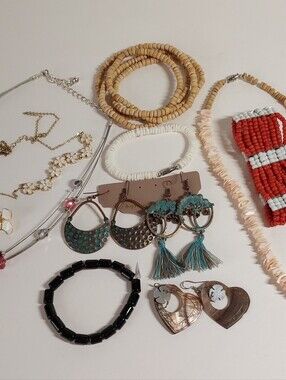 Aloha Time - Women's Jewelry Lot
